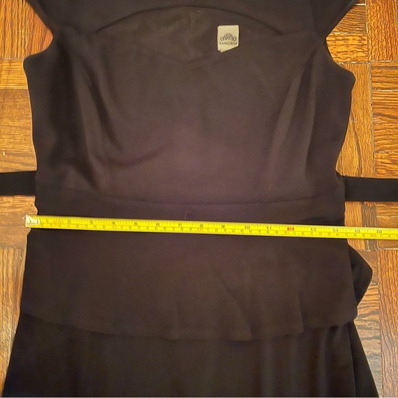 A line long evening black gown with strass belt size 6 - Picture 8 of 15